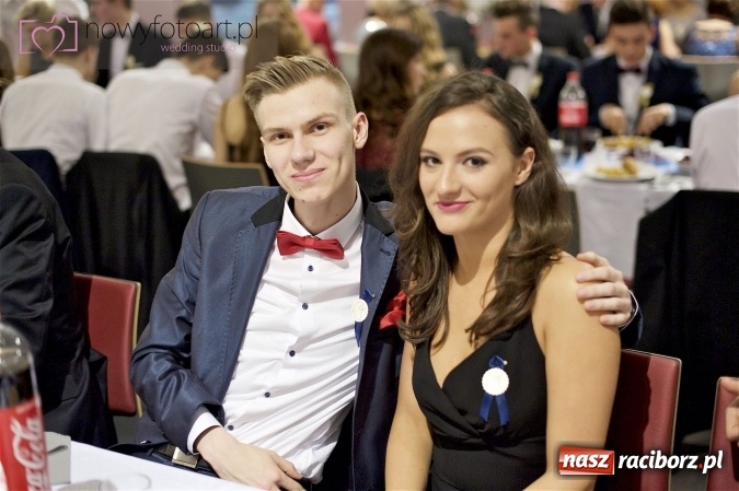 Zdjęcie w galerii na portalu naszraciborz.pl: Szalona studniówka II LO im. Adama Mickiewicza - fotoreportaż z całej imprezy wiadomości z regionu