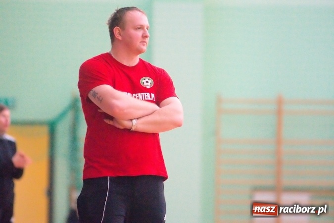 Zdjęcie w galerii na portalu naszraciborz.pl: Niedzielne emocje w halowych zmaganiach żaków wiadomości z regionu