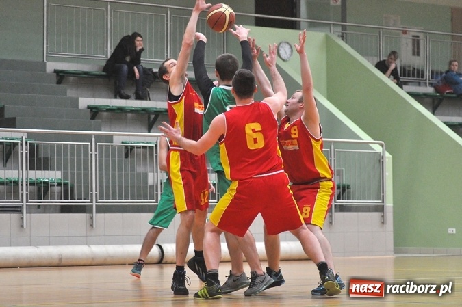 Zdjęcie w galerii na portalu naszraciborz.pl: BBL: Slamsy rozgromiły New York Harlem, Dywyta lepsza od Białych Mew wiadomości z regionu