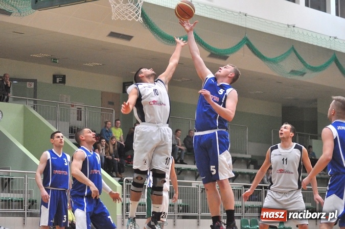 Zdjęcie w galerii na portalu naszraciborz.pl: BBL: Slamsy rozgromiły New York Harlem, Dywyta lepsza od Białych Mew wiadomości z regionu