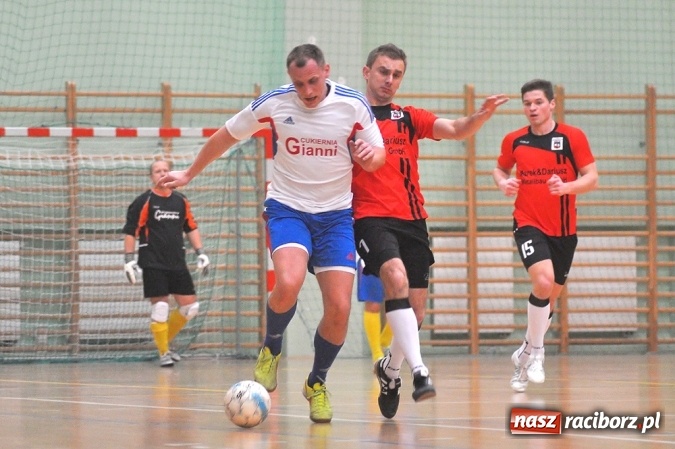 Zdjęcie w galerii na portalu naszraciborz.pl: HLPN: Marek & Dariusz nowym liderem pierwszej ligi wiadomości z regionu