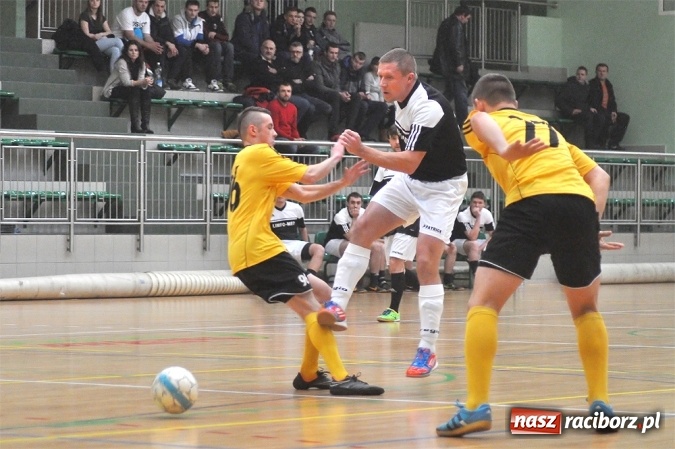 Zdjęcie w galerii na portalu naszraciborz.pl: HLPN: Marek & Dariusz nowym liderem pierwszej ligi wiadomości z regionu