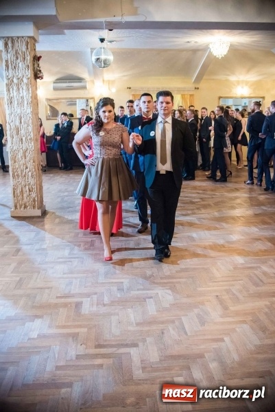 Zdjęcie w galerii na portalu naszraciborz.pl: Tak się bawi Ekonomik. To była niezapomniana studniówka wiadomości z regionu