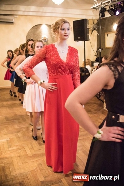 Zdjęcie w galerii na portalu naszraciborz.pl: Tak się bawi Ekonomik. To była niezapomniana studniówka wiadomości z regionu