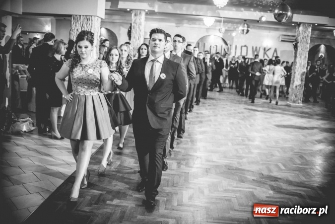 Zdjęcie w galerii na portalu naszraciborz.pl: Tak się bawi Ekonomik. To była niezapomniana studniówka wiadomości z regionu