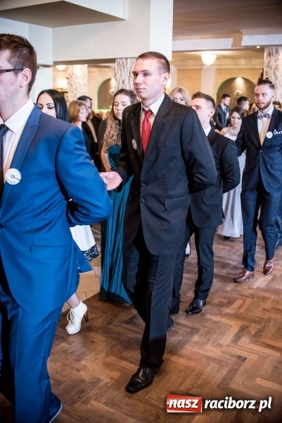 Zdjęcie w galerii na portalu naszraciborz.pl: Tak się bawi Ekonomik. To była niezapomniana studniówka wiadomości z regionu