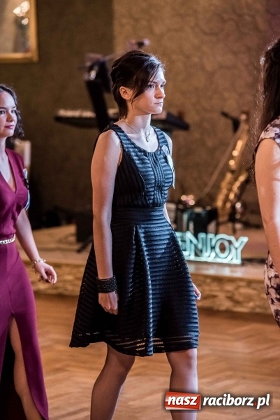 Zdjęcie w galerii na portalu naszraciborz.pl: Tak się bawi Ekonomik. To była niezapomniana studniówka wiadomości z regionu