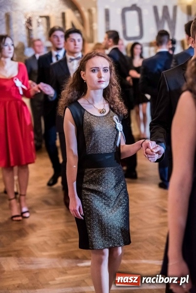 Zdjęcie w galerii na portalu naszraciborz.pl: Tak się bawi Ekonomik. To była niezapomniana studniówka wiadomości z regionu