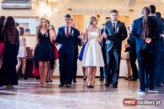 Zdjęcie w galerii na portalu naszraciborz.pl: Tak się bawi Ekonomik. To była niezapomniana studniówka wiadomości z regionu