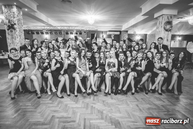 Zdjęcie w galerii na portalu naszraciborz.pl: Tak się bawi Ekonomik. To była niezapomniana studniówka wiadomości z regionu