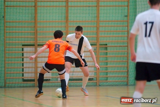 Zdjęcie w galerii na portalu naszraciborz.pl: II liga: Starcia outsiderów w HLPN. Kolejny remis Pata Cabra Team. Nieudana pogoń Covebo wiadomości z regionu