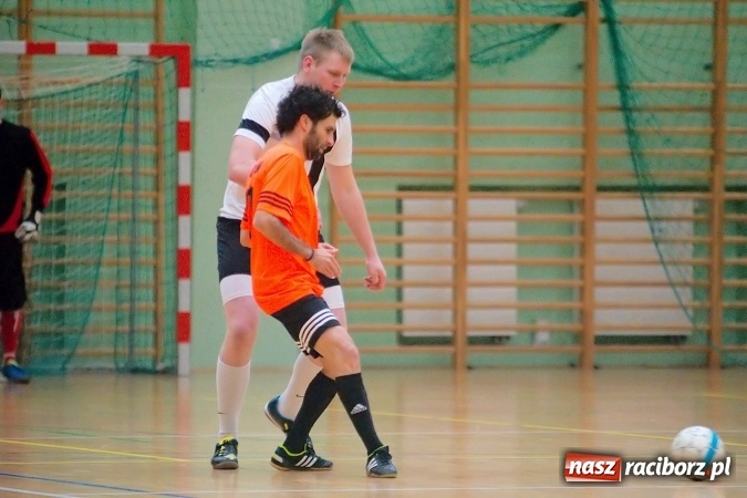 Zdjęcie w galerii na portalu naszraciborz.pl: II liga: Starcia outsiderów w HLPN. Kolejny remis Pata Cabra Team. Nieudana pogoń Covebo wiadomości z regionu