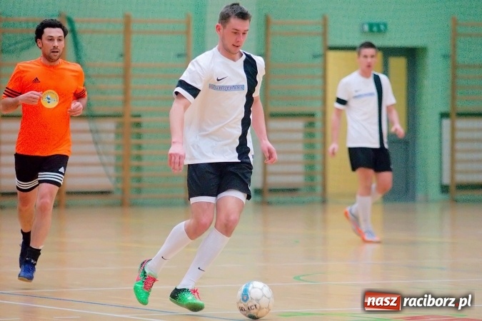 Zdjęcie w galerii na portalu naszraciborz.pl: II liga: Starcia outsiderów w HLPN. Kolejny remis Pata Cabra Team. Nieudana pogoń Covebo wiadomości z regionu