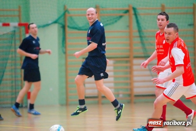 Zdjęcie w galerii na portalu naszraciborz.pl: II liga: Starcia outsiderów w HLPN. Kolejny remis Pata Cabra Team. Nieudana pogoń Covebo wiadomości z regionu