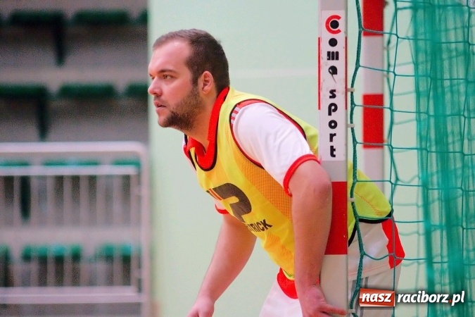 Zdjęcie w galerii na portalu naszraciborz.pl: II liga: Starcia outsiderów w HLPN. Kolejny remis Pata Cabra Team. Nieudana pogoń Covebo wiadomości z regionu