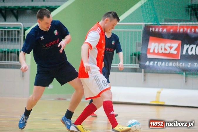 Zdjęcie w galerii na portalu naszraciborz.pl: II liga: Starcia outsiderów w HLPN. Kolejny remis Pata Cabra Team. Nieudana pogoń Covebo wiadomości z regionu