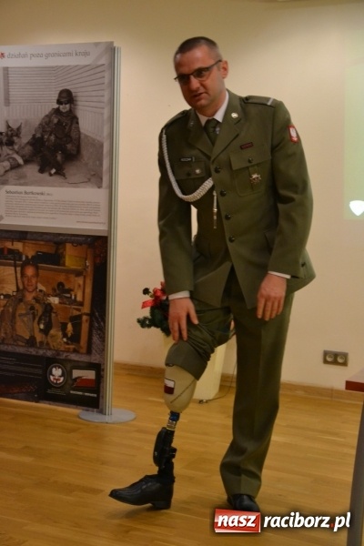 Zdjęcie w galerii na portalu naszraciborz.pl: Za Polskę życiem i zdrowiem ryzykowano nie tylko dawno temu… Na Zamku Piastowskim ruszyła II edycja wiadomości z regionu