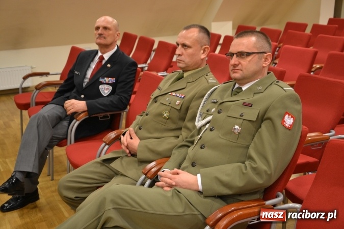 Zdjęcie w galerii na portalu naszraciborz.pl: Za Polskę życiem i zdrowiem ryzykowano nie tylko dawno temu… Na Zamku Piastowskim ruszyła II edycja wiadomości z regionu