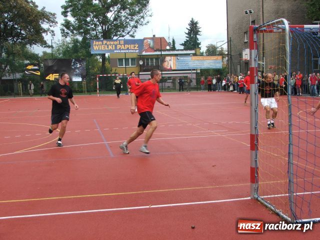 Zdjęcie w galerii na portalu naszraciborz.pl: Dzień Papieski: Sztandar zobowiązuje… wiadomości z regionu