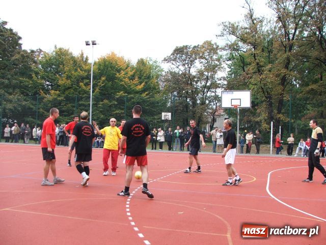 Zdjęcie w galerii na portalu naszraciborz.pl: Dzień Papieski: Sztandar zobowiązuje… wiadomości z regionu