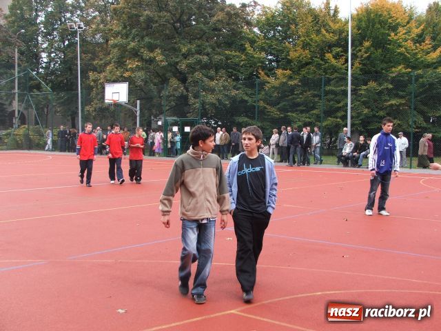 Zdjęcie w galerii na portalu naszraciborz.pl: Dzień Papieski: Sztandar zobowiązuje… wiadomości z regionu