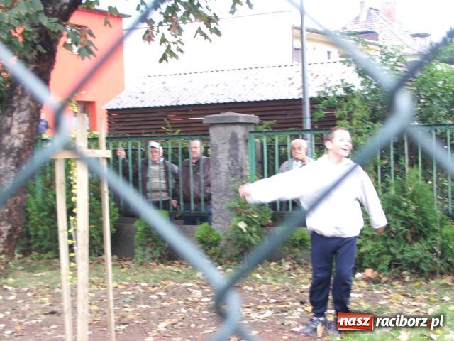 Zdjęcie w galerii na portalu naszraciborz.pl: Dzień Papieski: Sztandar zobowiązuje… wiadomości z regionu