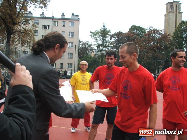 Zdjęcie w galerii na portalu naszraciborz.pl: Dzień Papieski: Sztandar zobowiązuje… wiadomości z regionu
