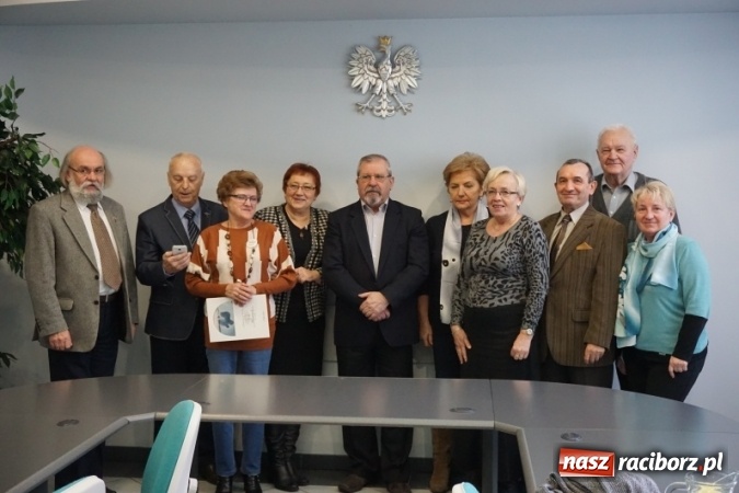Zdjęcie w galerii na portalu naszraciborz.pl: Ostatnie posiedzenie I Rady Seniorów Miasta Racibórz   wiadomości z regionu