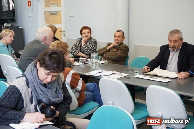 Zdjęcie w galerii na portalu naszraciborz.pl: Ostatnie posiedzenie I Rady Seniorów Miasta Racibórz   wiadomości z regionu