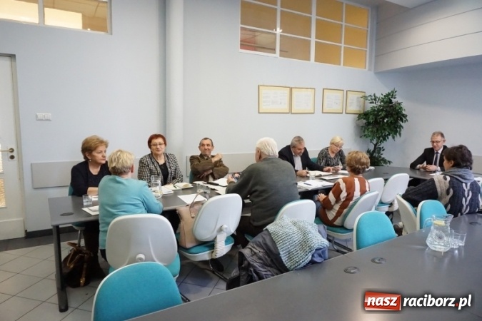 Zdjęcie w galerii na portalu naszraciborz.pl: Ostatnie posiedzenie I Rady Seniorów Miasta Racibórz   wiadomości z regionu