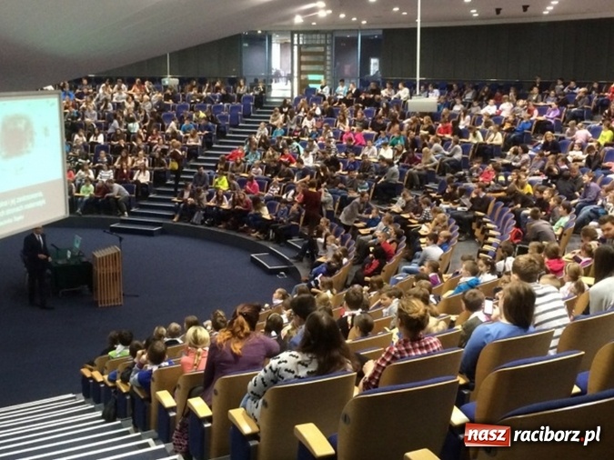 Zdjęcie w galerii na portalu naszraciborz.pl: Uczniowie SP1 na Politechnice Śląskiej w Gliwicach wiadomości z regionu