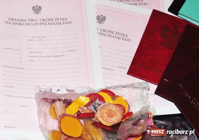 Zdjęcie w galerii na portalu naszraciborz.pl: Kolejny akt oskarżenia w sprawie rozbitej przez funkcjonariuszy Śląsko-Małopolskiego Oddziału Straży Granicznej zorganizowanej grupy przestępczej wiadomości z regionu