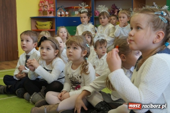 Zdjęcie w galerii na portalu naszraciborz.pl: Przedszkolne talenty na konkursie w Nędzy  wiadomości z regionu
