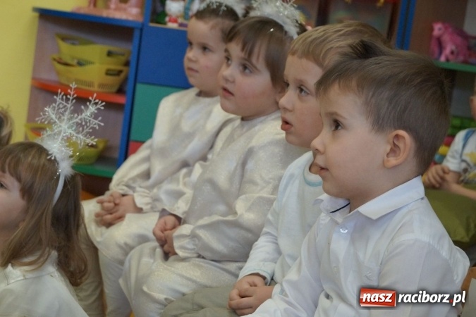 Zdjęcie w galerii na portalu naszraciborz.pl: Przedszkolne talenty na konkursie w Nędzy  wiadomości z regionu