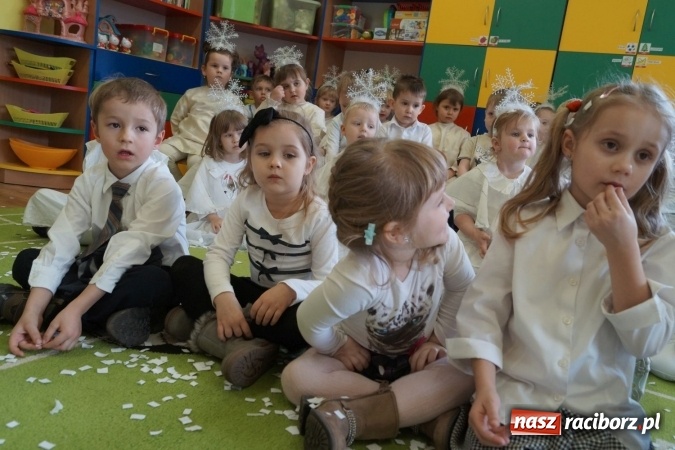 Zdjęcie w galerii na portalu naszraciborz.pl: Przedszkolne talenty na konkursie w Nędzy  wiadomości z regionu