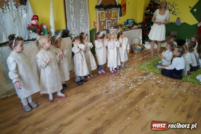Zdjęcie w galerii na portalu naszraciborz.pl: Przedszkolne talenty na konkursie w Nędzy  wiadomości z regionu
