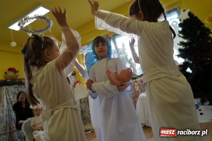 Zdjęcie w galerii na portalu naszraciborz.pl: Przedszkolne talenty na konkursie w Nędzy  wiadomości z regionu