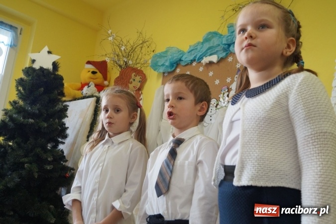 Zdjęcie w galerii na portalu naszraciborz.pl: Przedszkolne talenty na konkursie w Nędzy  wiadomości z regionu
