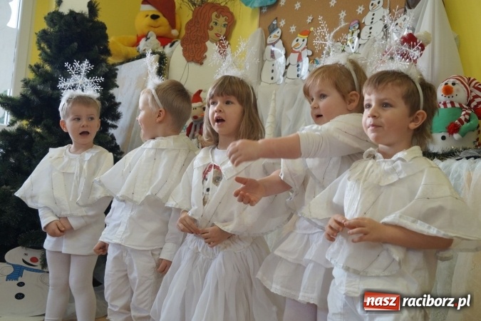 Zdjęcie w galerii na portalu naszraciborz.pl: Przedszkolne talenty na konkursie w Nędzy  wiadomości z regionu