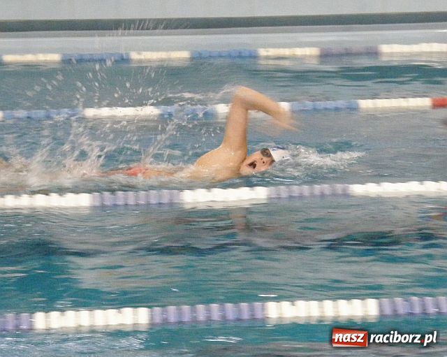 Zdjęcie w galerii na portalu naszraciborz.pl: Międzynarodowe pływanie w Raciborzu wiadomości z regionu