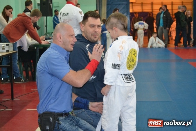 Zdjęcie w galerii na portalu naszraciborz.pl: Raciborzanie z sukcesami walczyli na mysłowickich matach wiadomości z regionu