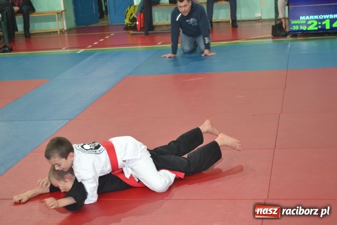 Zdjęcie w galerii na portalu naszraciborz.pl: Raciborzanie z sukcesami walczyli na mysłowickich matach wiadomości z regionu