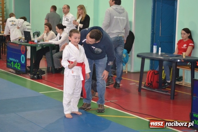 Zdjęcie w galerii na portalu naszraciborz.pl: Raciborzanie z sukcesami walczyli na mysłowickich matach wiadomości z regionu