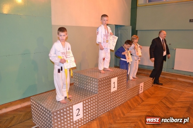 Zdjęcie w galerii na portalu naszraciborz.pl: Raciborzanie z sukcesami walczyli na mysłowickich matach wiadomości z regionu