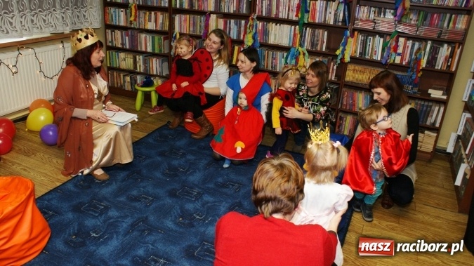 Zdjęcie w galerii na portalu naszraciborz.pl: Niech żyje bal... w Klubie Malucha  wiadomości z regionu