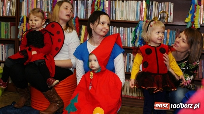 Zdjęcie w galerii na portalu naszraciborz.pl: Niech żyje bal... w Klubie Malucha  wiadomości z regionu