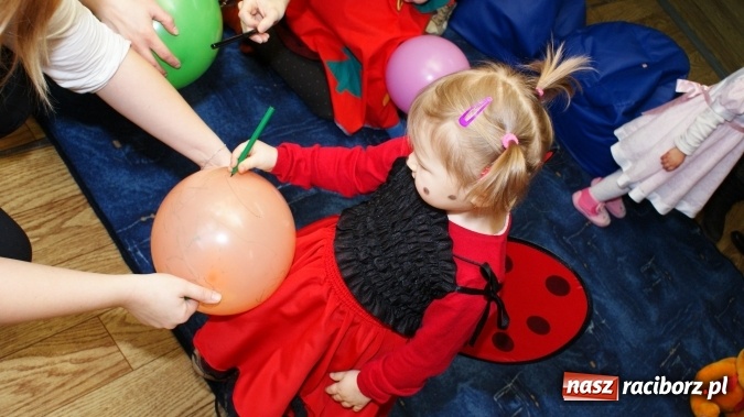 Zdjęcie w galerii na portalu naszraciborz.pl: Niech żyje bal... w Klubie Malucha  wiadomości z regionu