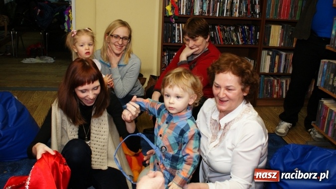 Zdjęcie w galerii na portalu naszraciborz.pl: Niech żyje bal... w Klubie Malucha  wiadomości z regionu