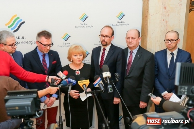 Zdjęcie w galerii na portalu naszraciborz.pl: Sejmik za uznaniem Ślązaków za mniejszość etniczną  wiadomości z regionu