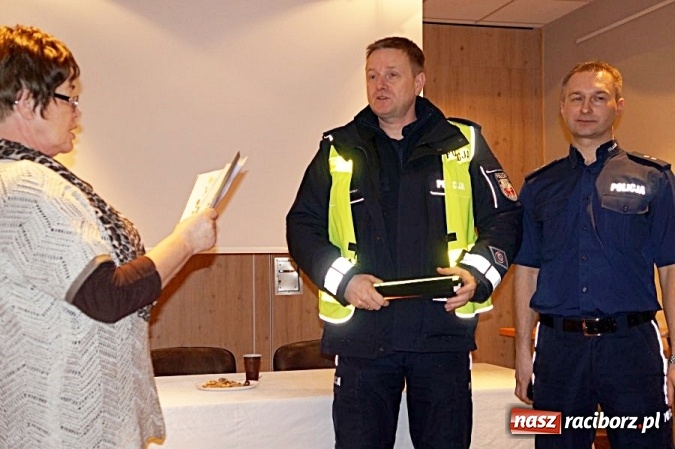 Zdjęcie w galerii na portalu naszraciborz.pl: W trosce o bezpieczeństwo seniorów w Kuźni Raciborskiej  wiadomości z regionu